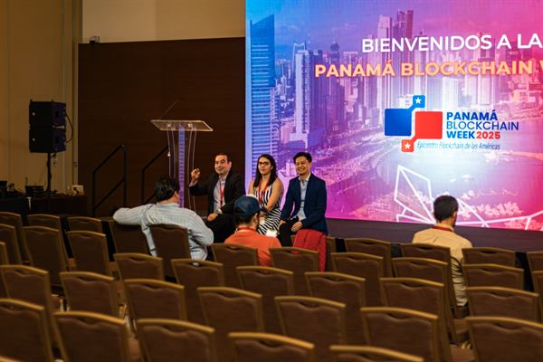 Panama Blockchain Week 2025, Panama Convention Center, Amador · Panama City · Panama | Chiragx (17/26)